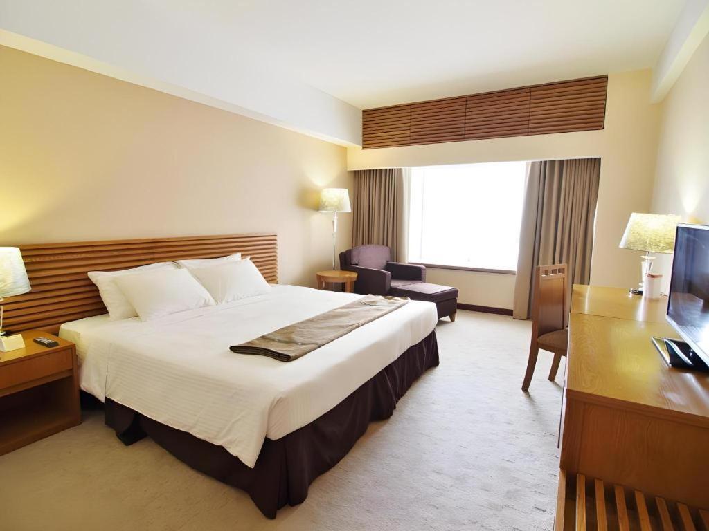 Caritas Oswald Cheung International House Hotel Hongkong Buitenkant foto