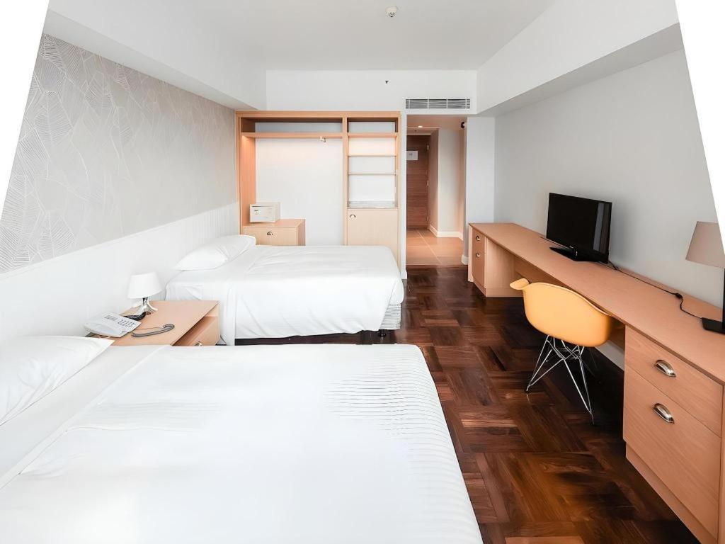 Caritas Oswald Cheung International House Hotel Hongkong Buitenkant foto
